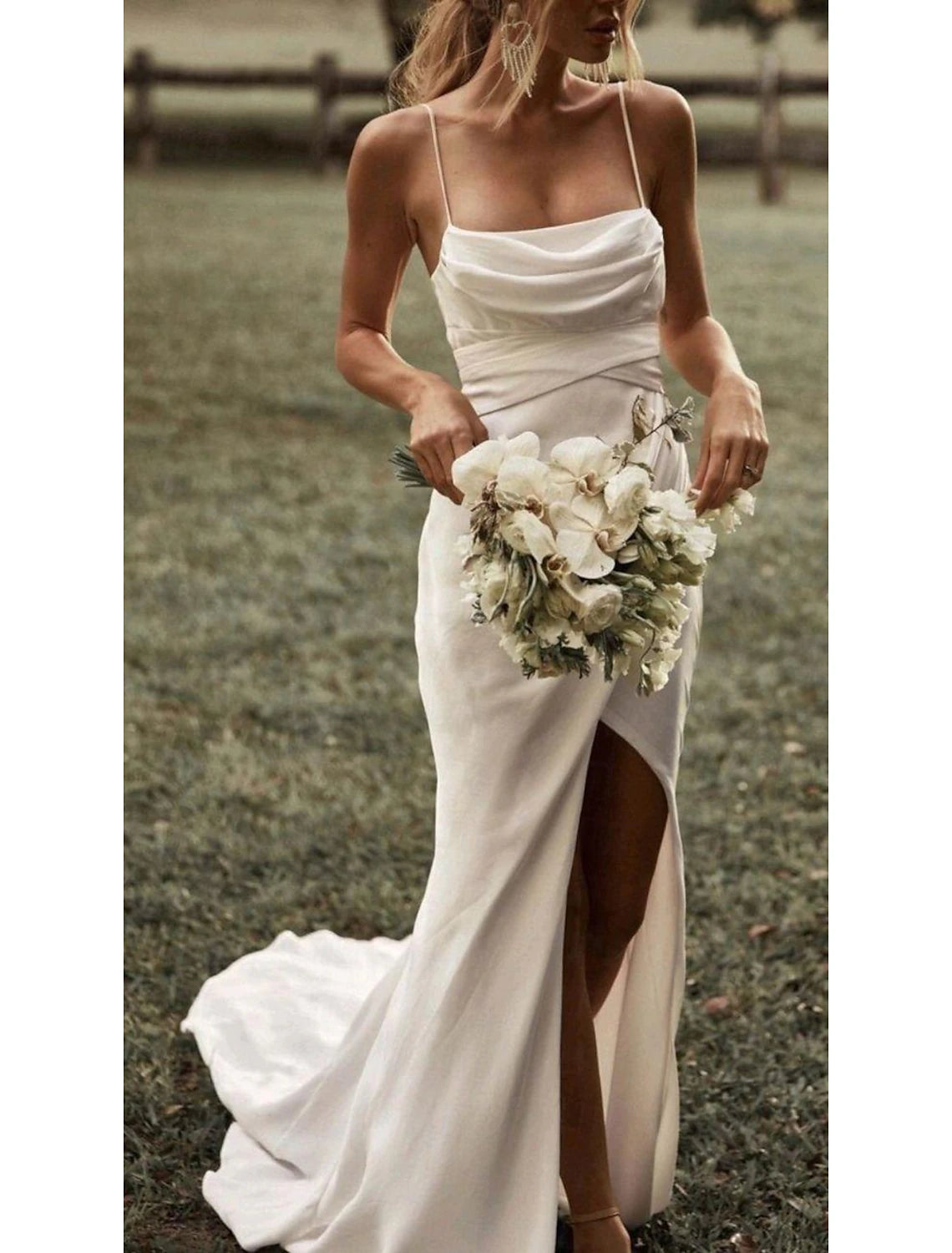 Wholesale Beach Simple Simple Wedding Dresses Sheath / Column Square Camisole Spaghetti Strap Sweep / Brush Train Stretch Fabric Bridal Gowns With Ruched Split Front